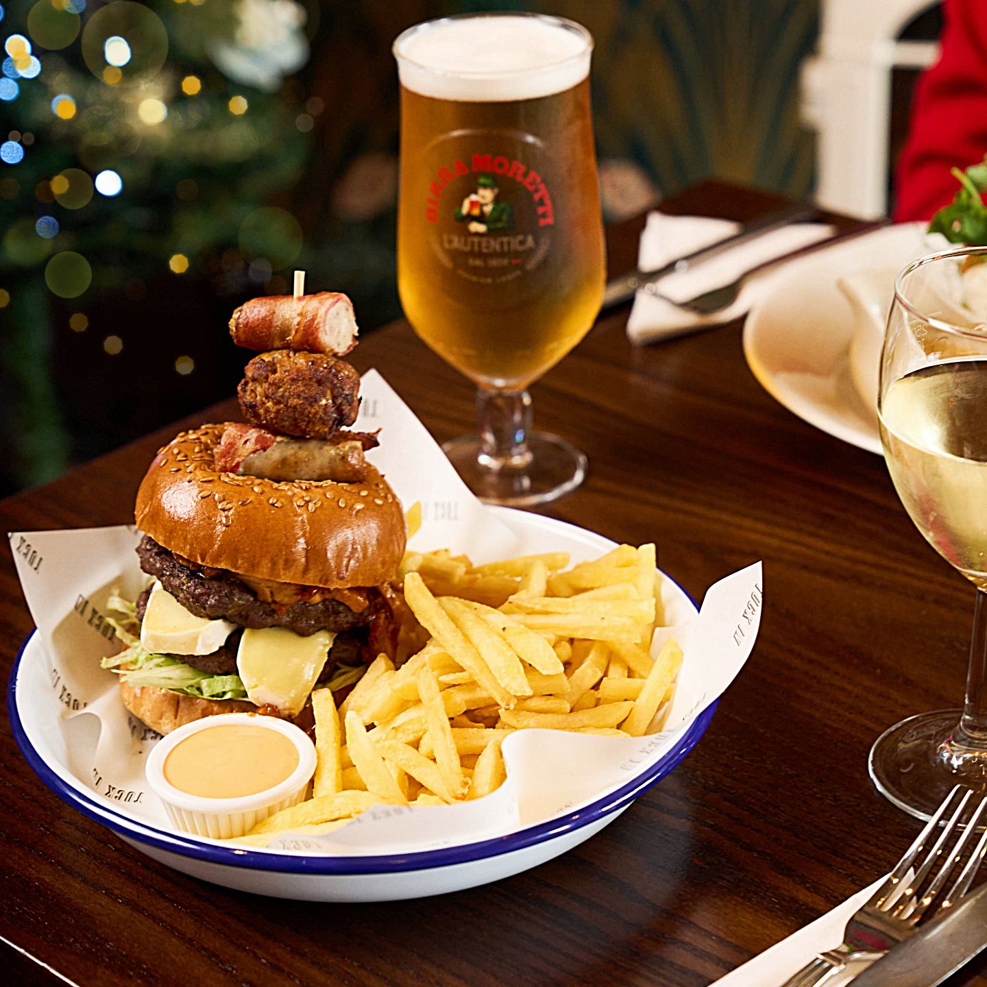 Festive Lunch & Dinner at The Fairway Inn in Birley